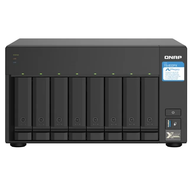 QNAP TS-832PX-4GB Tower NAS önden görünüm