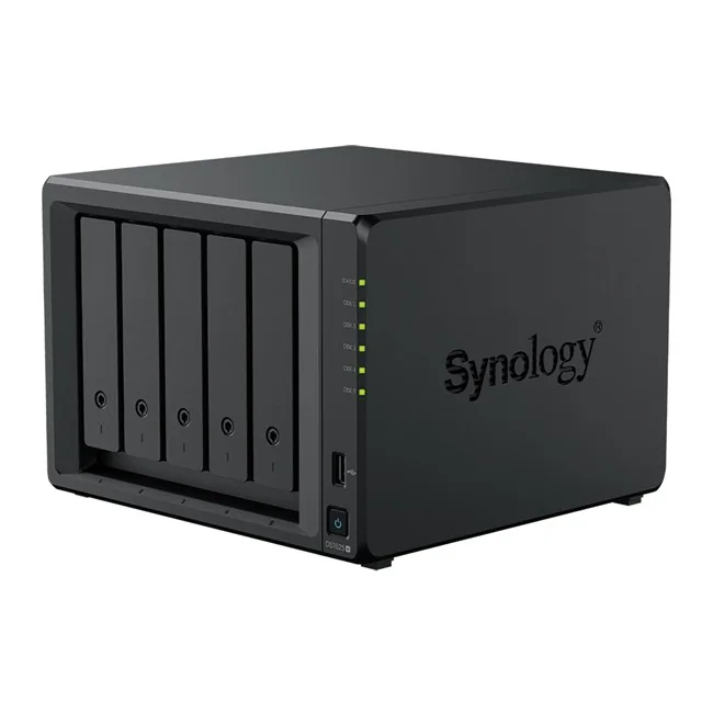 Synology DS1525PLUS 8GB Tower NAS farklı açıdan görünüm